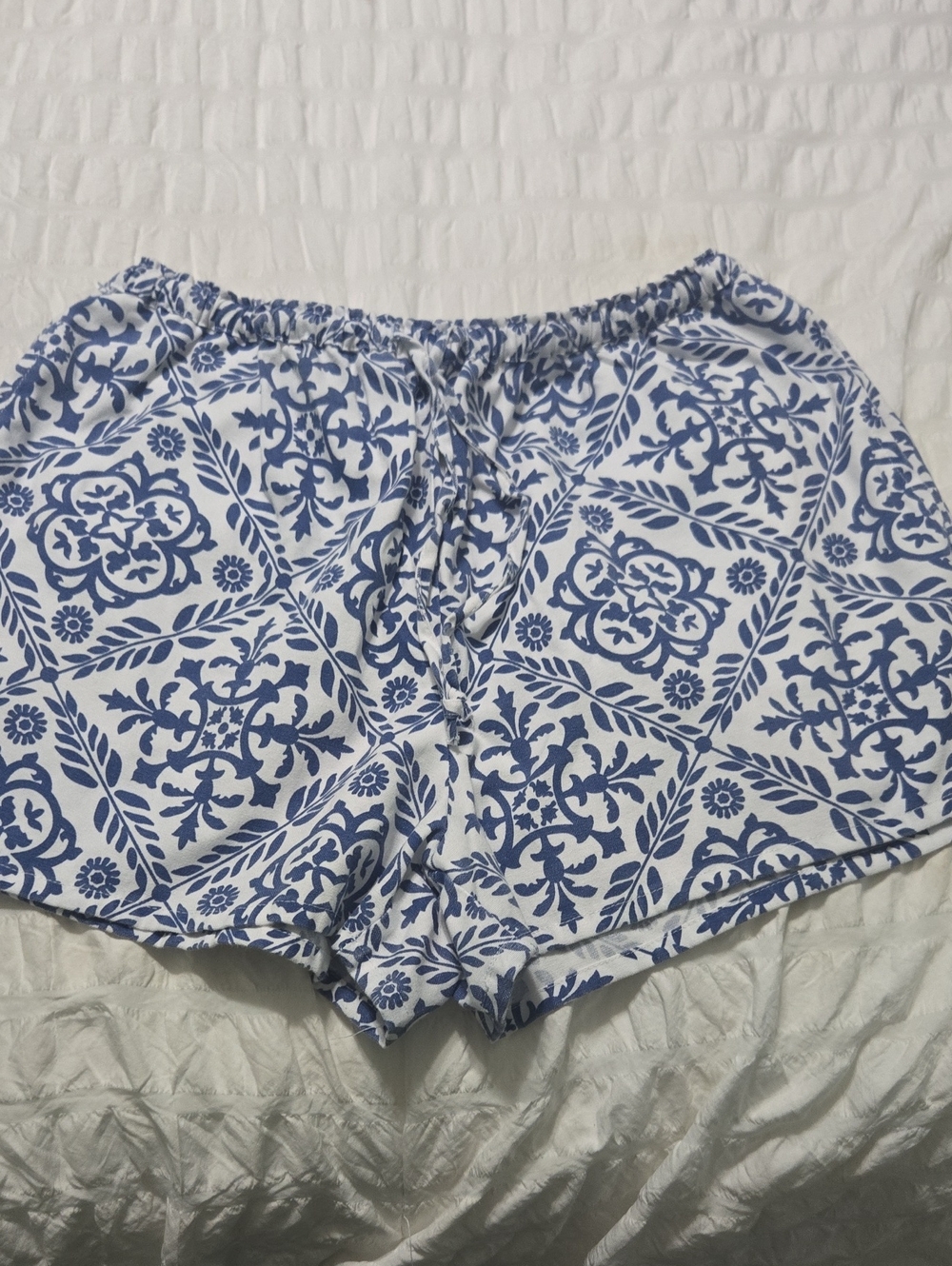 Dizzy Lizzy Blue & White Mediterranean Tile Print Drawstring Shorts Size L